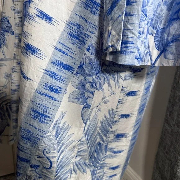 Tuckernuck Safari Toile Blue White Flare Sleeve Dress Size Small - Picture 9 of 11
